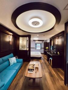 Posezení v ubytování Rong Hua Grand Hotel 榮華グランドホテル
