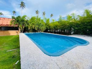 La alberca dentro o cerca de Phi Phi Little Star Resort
