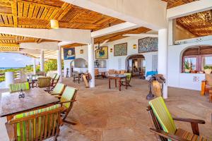 Restaurace v ubytování Shimoni Reef Lodge