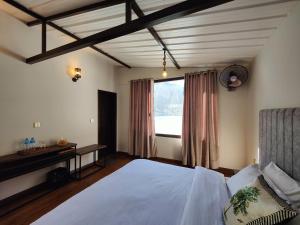 Foto dalla galleria di Horizon Resort Attabad Lake Hunza a Valle dell'Hunza