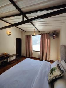 Foto dalla galleria di Horizon Resort Attabad Lake Hunza a Valle dell'Hunza Altre 57 foto