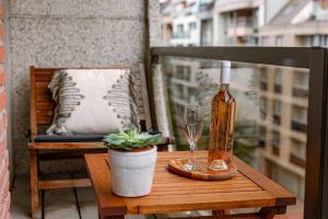 Μπαλκόνι ή βεράντα στο Huswell - Modern apartment close to the beach