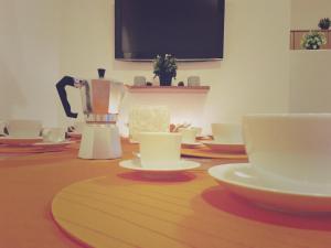 Coffee and tea making facilities at Furore Coast Rooms