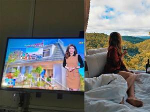 TV a/nebo společenská místnost v ubytování Kymi villa Đà Lạt - nơi tình yêu bắt đầu