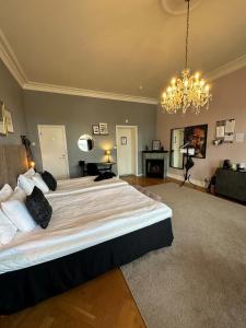 Letto o letti in una camera di Hotell Onyxen, boutique- & lifestyle, Adults Only