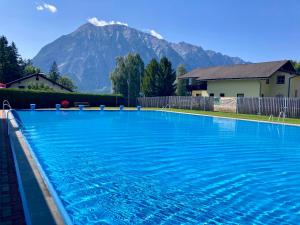 Bassein majutusasutuses Mountain Suite A10 või selle lähedal