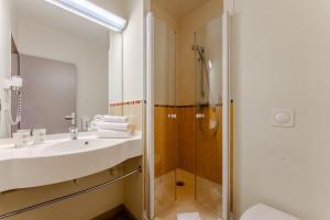 Koupelna v ubytování Ace Hotel Noyelles + 19 fotografií