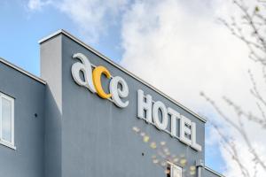 Certifikát, hodnocení, plakát nebo jiný dokument vystavený v ubytování Ace Hotel Noyelles