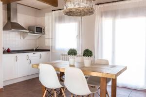 Una cocina o zona de cocina en Senda del Cabrerizo