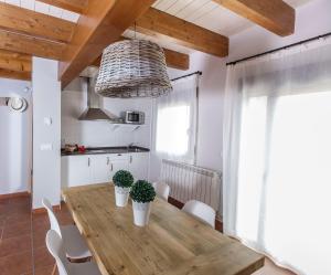 Una cocina o zona de cocina en Senda del Cabrerizo