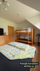 Galeriebild der Unterkunft Apartmán Horní Mísečky F11 - Horský svět in Horní Mísečky
