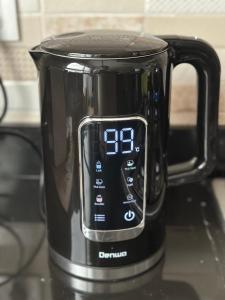 Luxe appartement Berkane的咖啡和沏茶工具