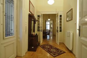 Fotografie z fotogalerie ubytování Charming Art Deco Flat v Budapešti