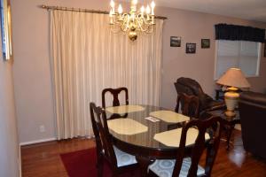 Χώρος καθιστικού στο 79 Mandarina Drive +18 φωτογραφίες