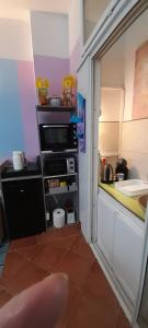 Fotografie z fotogalerie ubytování NICE EXCEPTIONNEL 2 PIECES 40 m2 DANS GRAND APPARTEMENT D HOTE ATYPIQUE ORIGINAL 200 m mer PROMENADE DES ANGLAIS, PLAGES v Nice