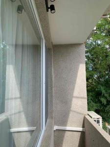 Μπαλκόνι ή βεράντα στο Апартамент Easy Lux +26 φωτογραφίες