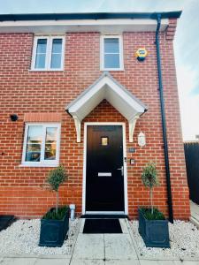 Gallery image of Stylish Cheshire Townhouse in Church Coppenhall