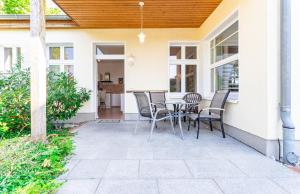 Ein Patio oder anderer Außenbereich in der Unterkunft Achtern