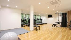 Fitness centrum a/nebo fitness zařízení v ubytování ANA Crowne Plaza Sapporo by IHG