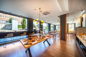 Posezení v ubytování Hotel J. Balmes Vic