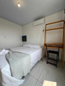 Φωτογραφία από το άλμπουμ του Suíte com AR BWC Privativo poucos metros da Vila Germânica Oktoberfest σε Blumenau