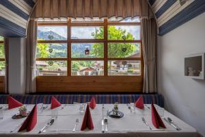 Foto sihtkohas Lenk asuva majutusasutuse Hotel Kreuz Lenk galeriist