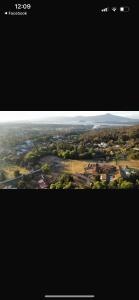 a screenshot of a picture of a city at Camping en granja los nogales in Pátzcuaro