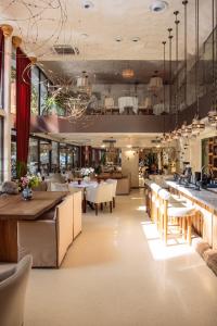 Restaurace v ubytování Costé Hotel