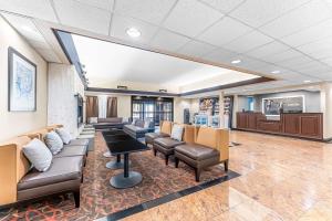 Posezení v ubytování Hampton Inn Stroudsburg Poconos