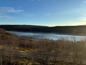 Billede fra billedgalleriet på 7 person holiday home in TANA i Tana