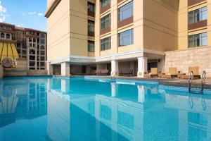 Bazen v nastanitvi oz. blizu nastanitve Wyndham Garden Foshan Nanhai