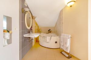 Koupelna v ubytování Pažaislis Park Hotel