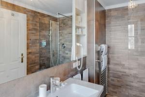 Łazienka w obiekcie Design Apartment Villa Anna Kitzbühel