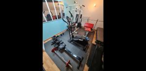 Fitness centrum a/nebo fitness zařízení v ubytování Appartement dans une résidence privée