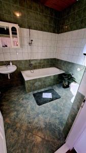 Koupelna v ubytování Csodarét Kúria