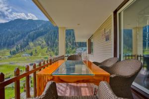 Gallery image of Golden Meadows Hotels & Resorts in Sonāmarg