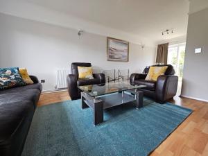 Istumisnurk majutusasutuses Delightful home in serene locale