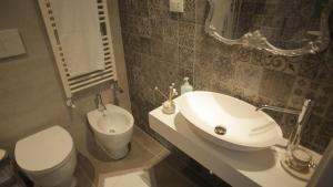 Billede fra billedgalleriet på Ponterosso Suite i Trieste + 27 billeder