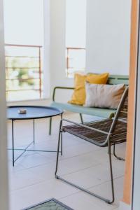 Χώρος καθιστικού στο The Green - Svolio Hospitality