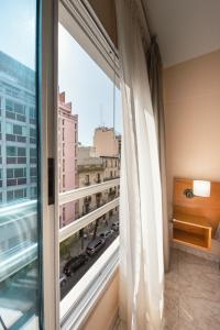 Le Batiment Apartments的阳台或露台