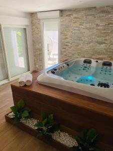 Fotografia z galérie ubytovania Honey Spa v destinácii Vitrolles