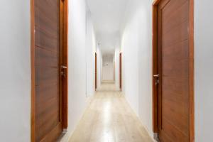 Fotografie z fotogalerie ubytování Hotel O Metropolitan Homestay Near Komplek Asia Megamas Medan v destinaci Medan
