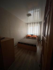 Postel nebo postele na pokoji v ubytování Buto nuoma Palangos centre