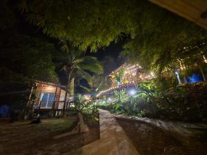 Zahrada ubytování Bamboo Lodge