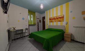 Postel nebo postele na pokoji v ubytování Guesthouse Serena + 37 fotografií