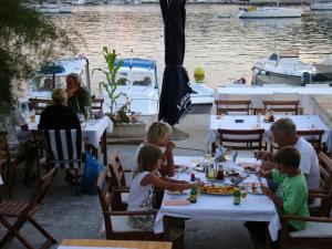 Hosté ubytování Hotel Maestral