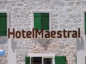 Certifikát, hodnocení, plakát nebo jiný dokument vystavený v ubytování Hotel Maestral
