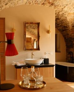 Fotografie z fotogalerie ubytování Langenmantel Historic Suites v destinaci Termeno