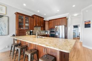 Køkken eller tekøkken på Lotsa Sand C by Vacation Homes Collection