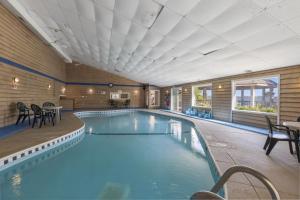 Bazén v ubytování North Beach Resort nebo v jeho okolí